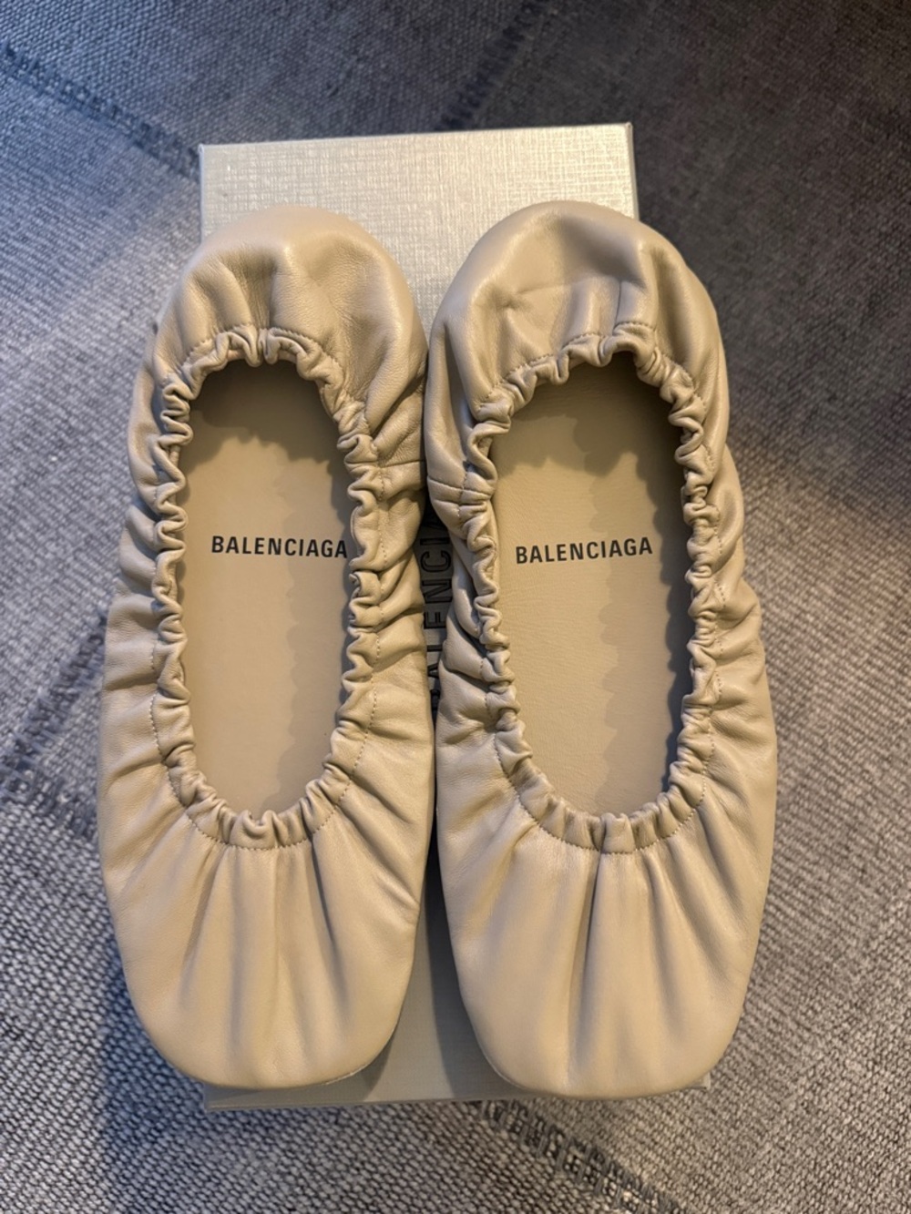 Balenciaga Tug Ballet Flat - Tan Leather Scrunch Ballet Flats
